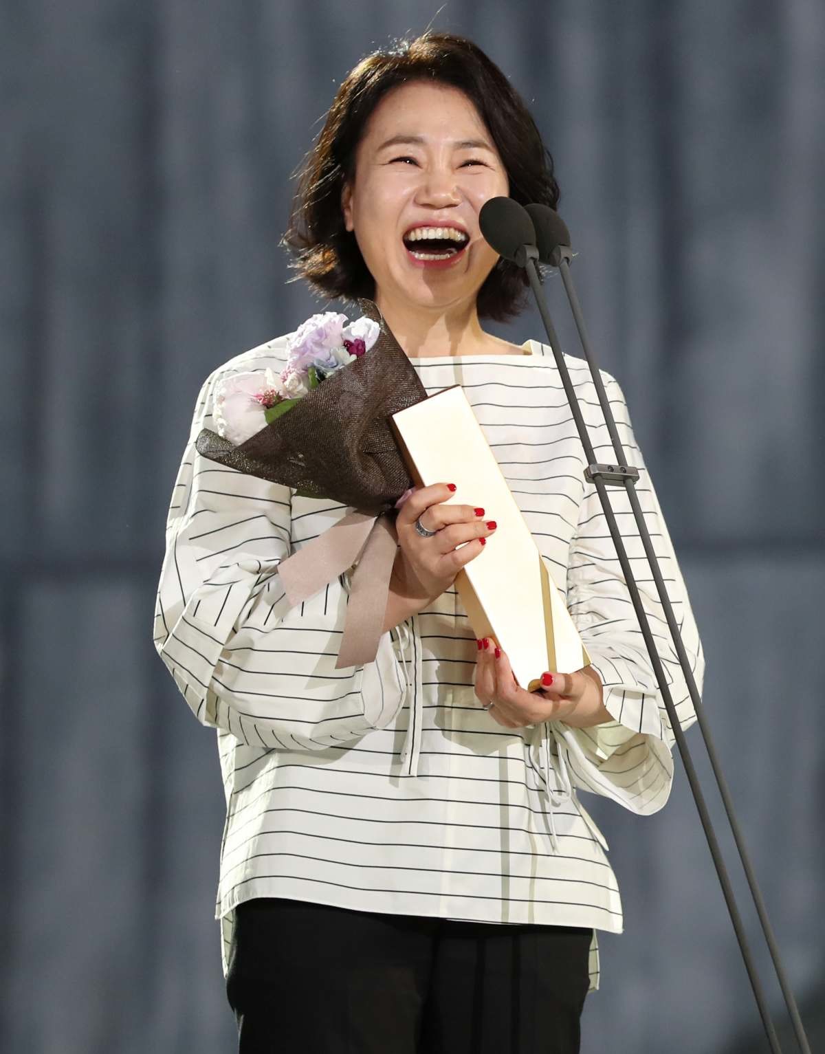 '도깨비'로 제53회 백상예술대상 TV부문 대상 수상한 김은숙 작가. / 일간스포츠 제공-뉴스1