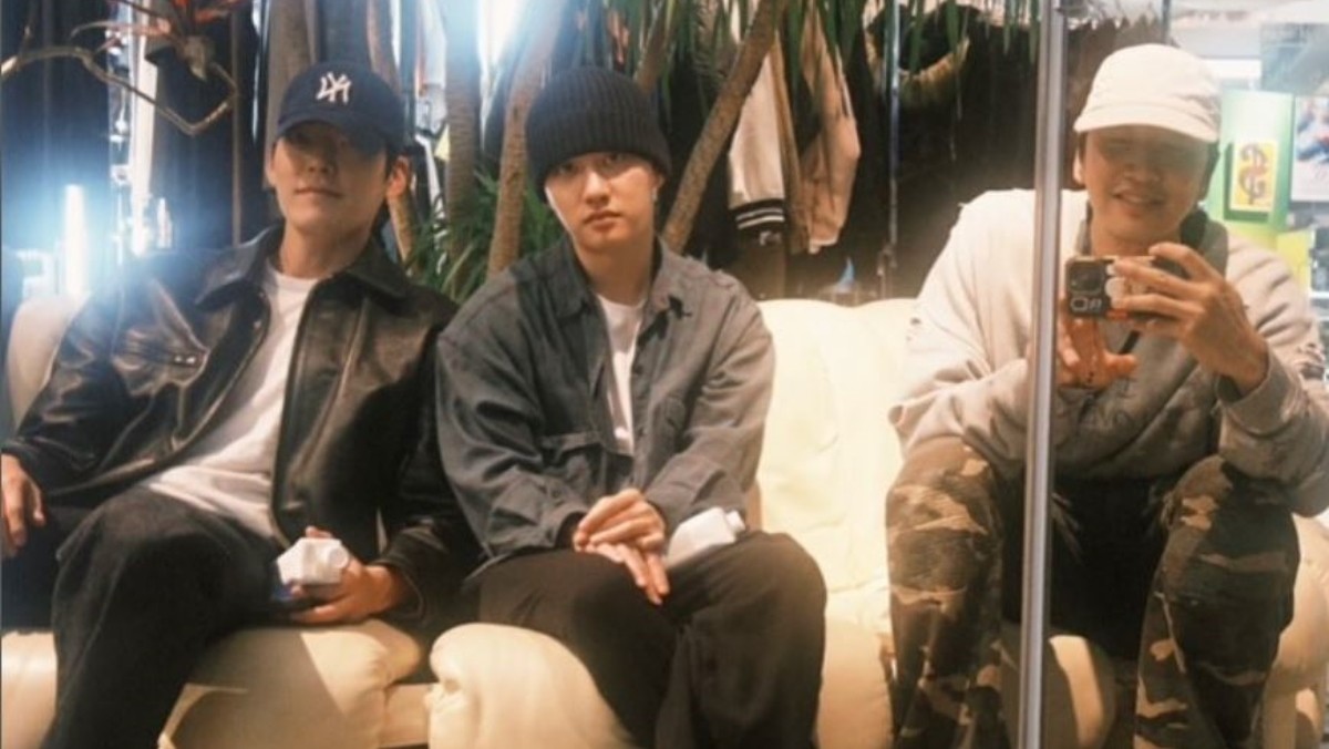 '아시아 프린스' 이광수(우)와 그의 절친 김우빈(좌), 도경수(중) / 이광수 인스타그램