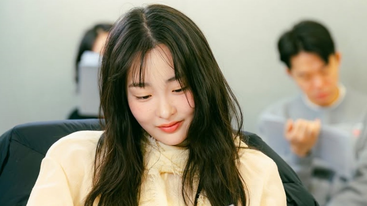 드라마 '태풍상사' 대본리딩 현장 사진 일부. / tvN 드라마 인스타그램