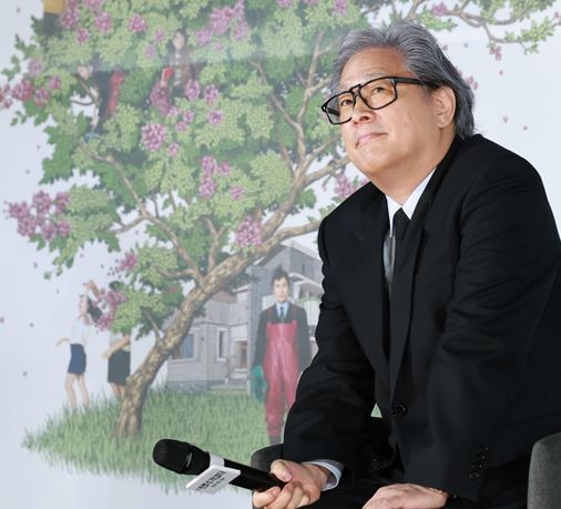 '어쩔수가없다' 제작보고회에 온 영화감독 박찬욱 / 뉴스1