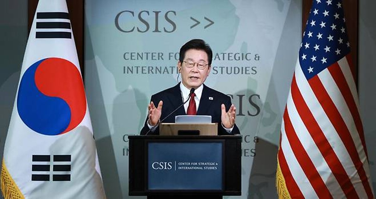 이재명 대통령이 25일(현지 시각) 미국 워싱턴DC 국제전략문제연구소(CSIS)에서 정책 연설을 하고 있다. / 연합뉴스