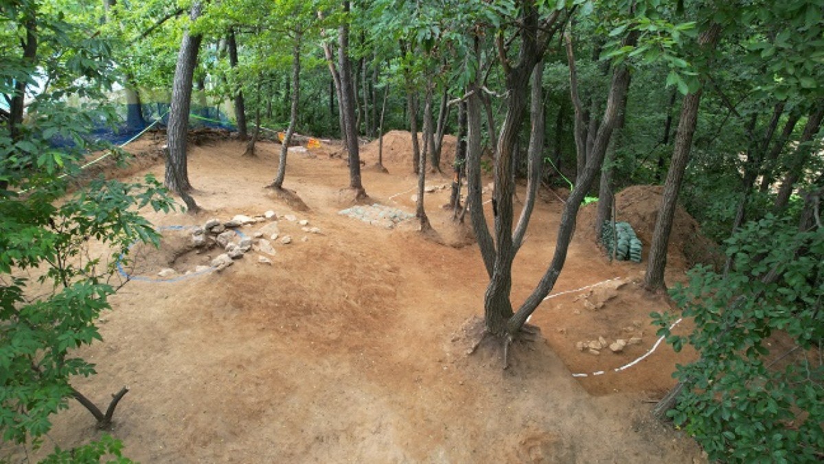 경기 용인시 보라산 백제고분군 조사 현장. / 용인시