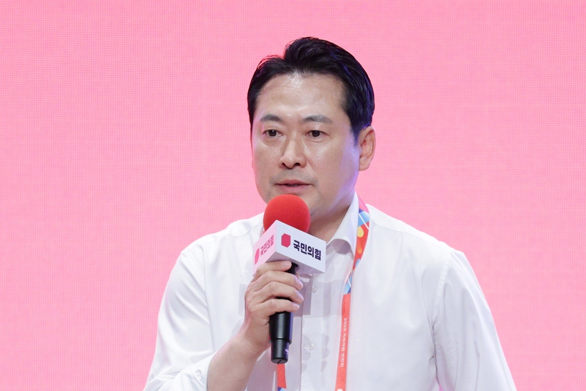 장동혁 국민의힘 대표가 28일 인천 인천국제공항공사 인재개발원에서 열린 국민의힘 연찬회에서 인사말을 하고 있다. 자료 사진 / 뉴스1