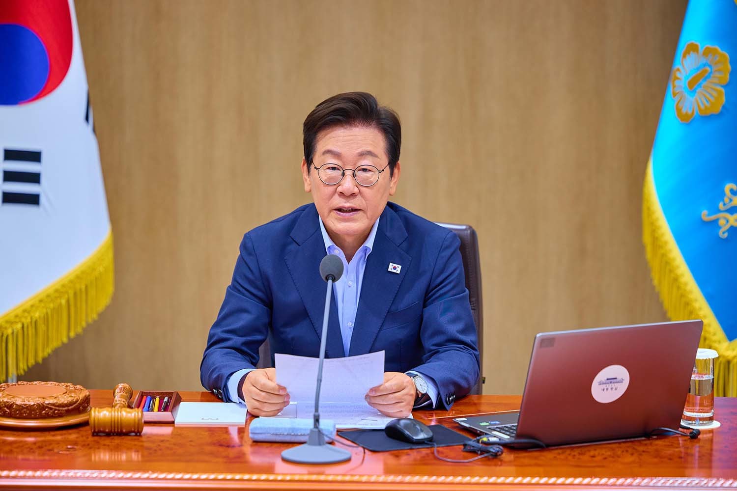 이재명 대통령이 29일 서울 용산 대통령실 청사에서 열린 임시 국무회의에서 발언을 하고 있다. / 대통령실 제공.