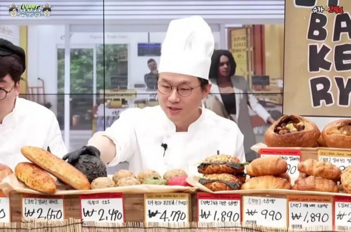 슈카월드가 내놓은 빵이 저렴한 가격으로 눈길을 끌고 있다. / 유튜브 '슈카월드 코믹스'