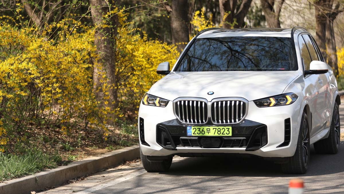 BMW X5 30d는 두 달 연속 가장 큰 거래 하락폭을 기록했다. / 권혁재 PD