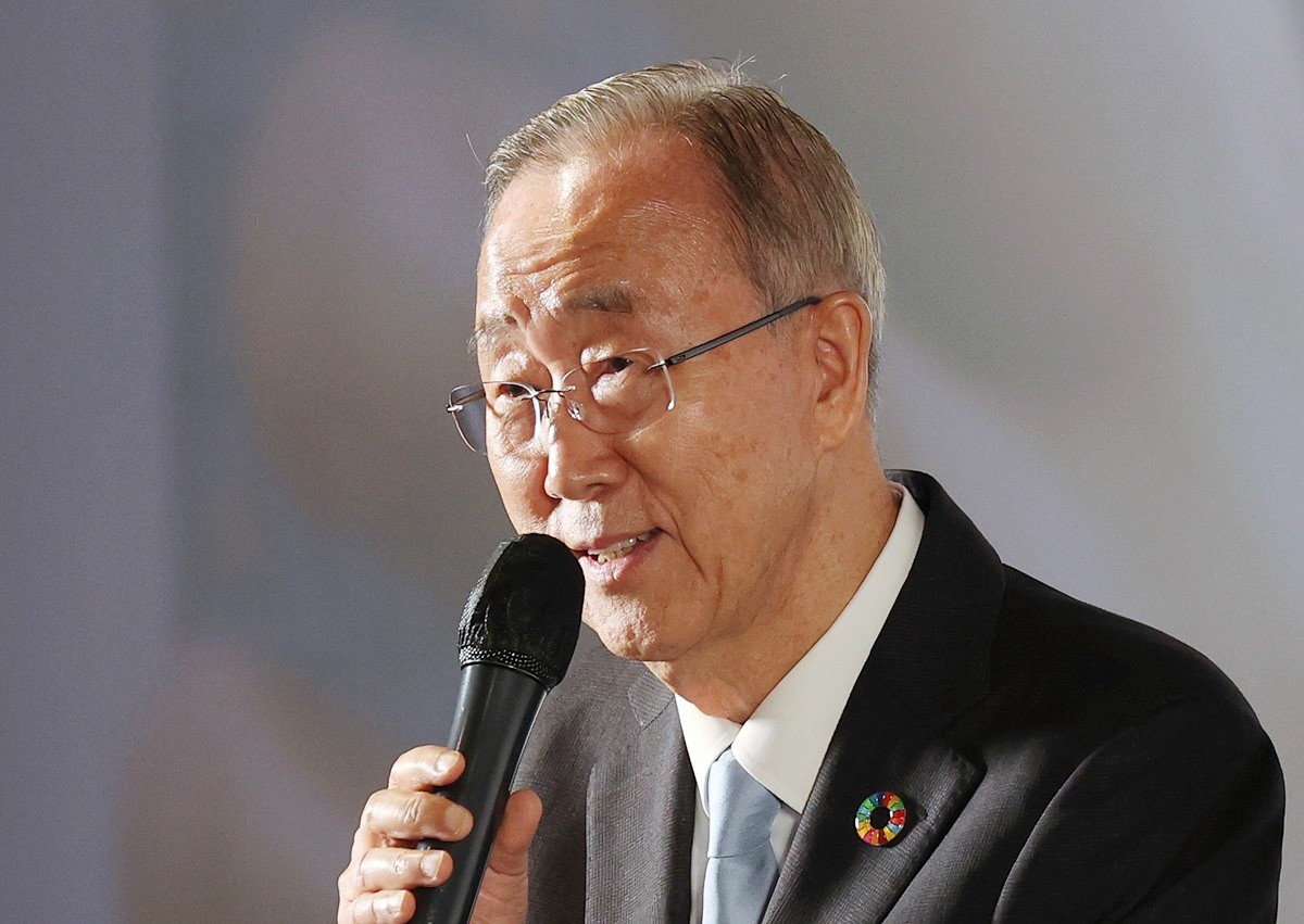 반기문 전 유엔 사무총장 자료 사진. 반기문 전 총장은 미국 조지아주에서 최근 발생한 한국인 노동자 구금 사태와 관련해 11일 입장을 밝혔다. 반 전 총장은 '동맹에 대한 합당한 처사가 아니다'라고 말했다. 그러면서 '(한국 노동자들이) 내일 귀국한다고 알고 있다. 안타깝고 화가 나는 심정이다. 한미 동맹을 우려하고 (이런 일이) 재발하지 않도록 한미 당국이 대처해야 한다'라고 했다. / 연합뉴스