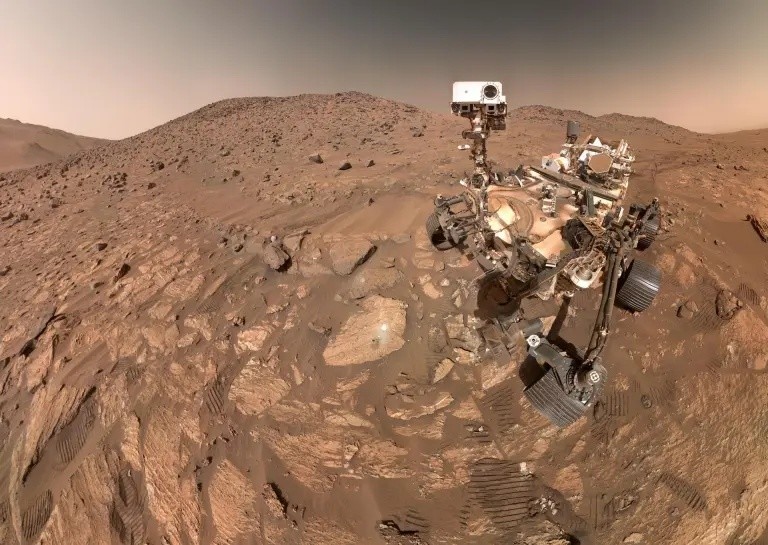 화성 탐사선 퍼서비어런스의 셀카 / NASA 홈페이지