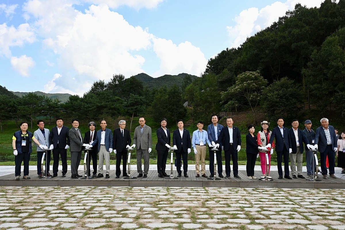 국제 황새복원전략 심포지엄 행사  / 예산군