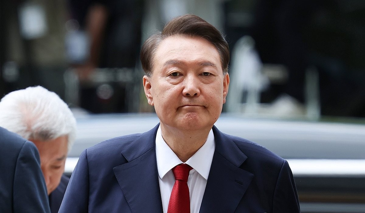 윤석열 전 대통령 자료 사진. 조은석 특검팀은 20일 '윤석열 전 대통령에게 피의자 신분으로 오는 24일 오전 출석할 것을 통보했다'라고 밝혔다. 특검팀이 윤 전 대통령을 외환 혐의와 관련해 조사하는 것은 이번이 처음이다. / 연합뉴스