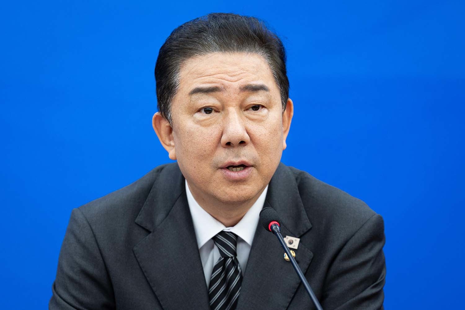 김병기 더불어민주당 원내대표가 23일 서울 여의도 국회에서 열린 원내대책회의에서 모두 발언을 하고 있다.  / 뉴스1