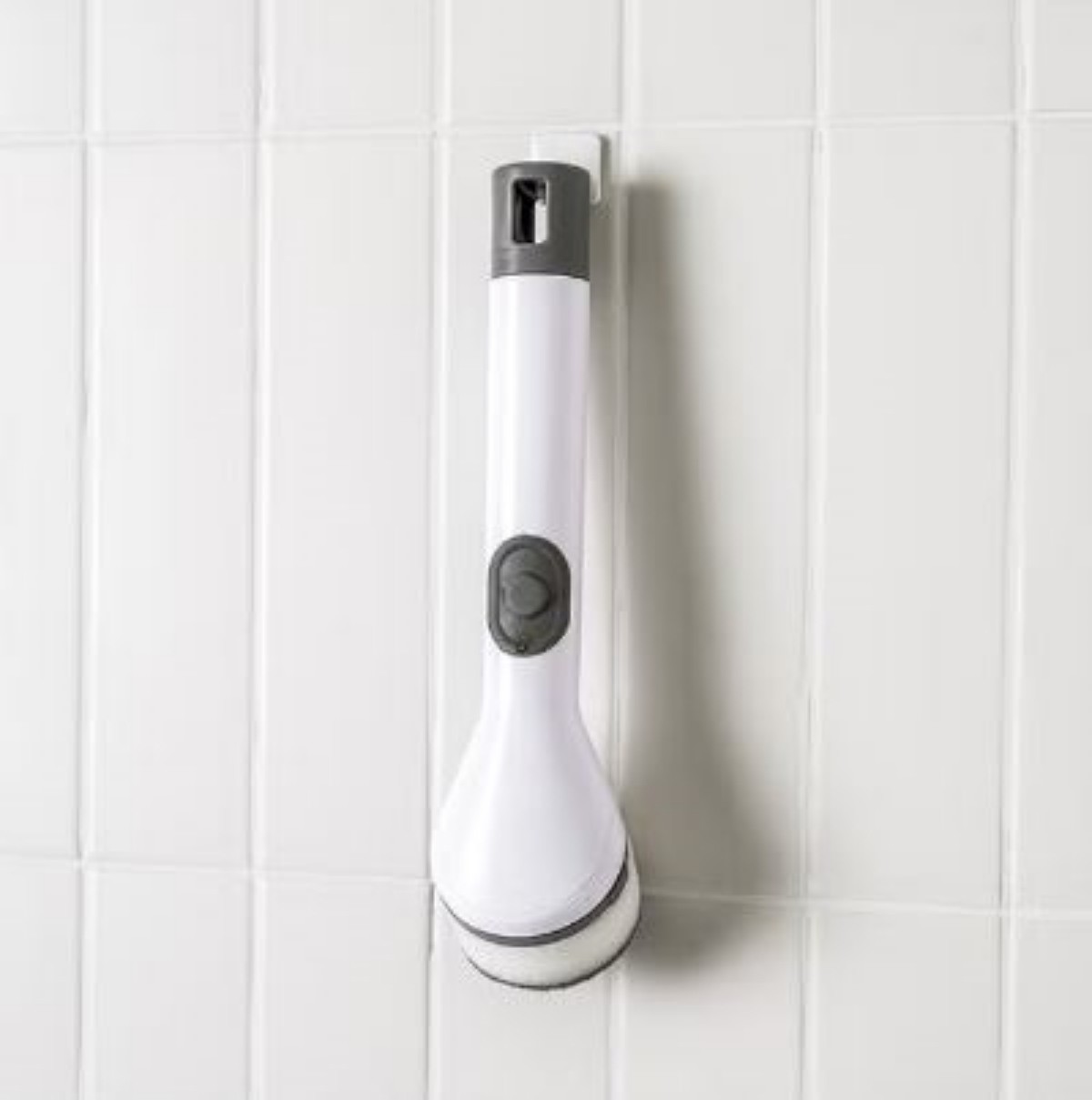다이소, '헤드 교체 세제 분사 청소 솔' 상품의 모습. / 다이소몰 제공