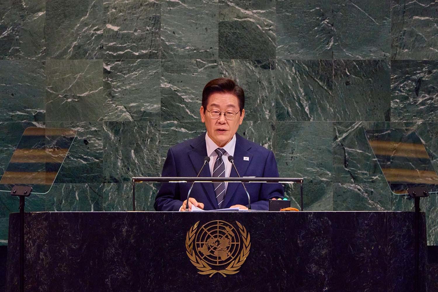 이재명 대통령이 23일(현지시각) 미국 뉴욕 유엔 본부에서 열린 제80차 유엔 총회에서 기조연설을하고 있다. / 이 대통령 페이스북
