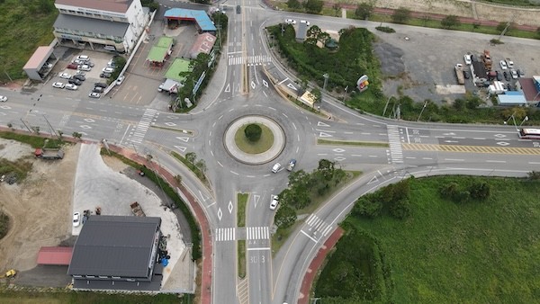 정읍IC 회전교차로 / 정읍시