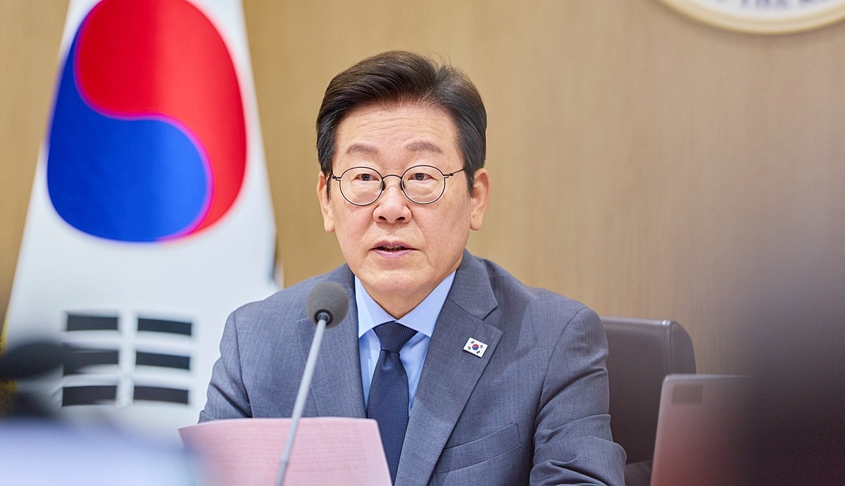 이재명 대통령 자료 사진. 이재명 대통령이 추석 연휴를 앞두고 전직 대통령과 배우자에게 추석 선물을 전달한다고 25일 대통령실이 밝혔다.     / 대통령실 제공-뉴스1