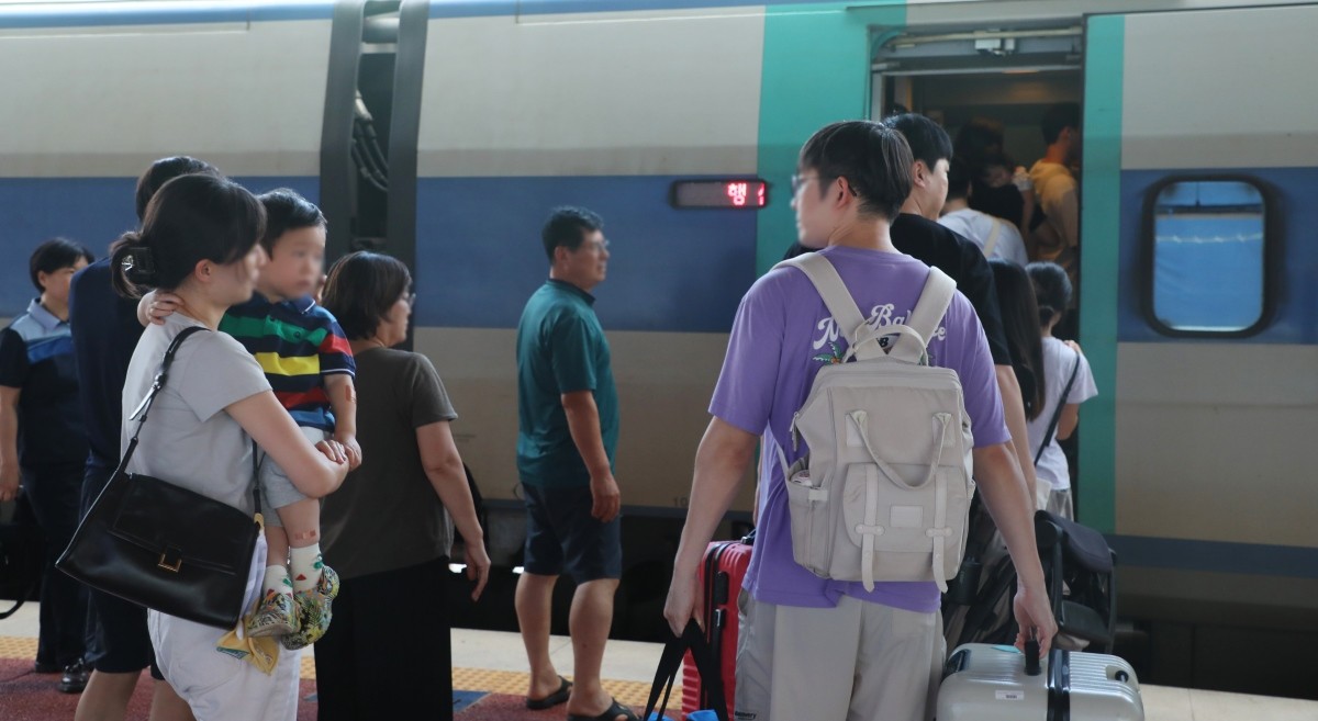 '이제는 우리가 헤어져야 할 시간' / 뉴스1