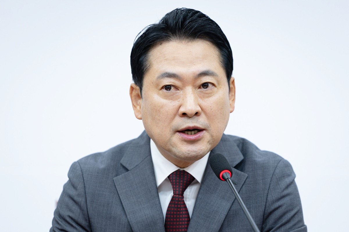 장동혁 국민의힘 대표가 27일 오전 서울 여의도 국회에서 현안 관련 기자간담회를 하고 있다. / 뉴스1