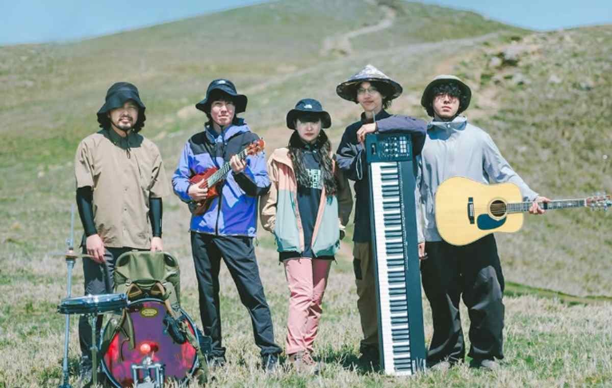김광석 노래를 표절했다는 의혹받고 있는 일본 밴드 슈퍼등산부.