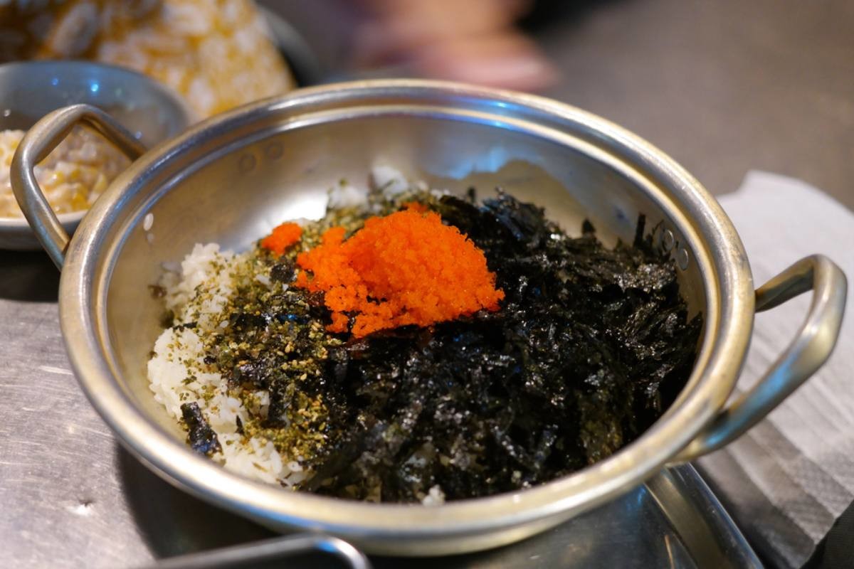 날치알 덮밥 자료사진 / Hyung min Choi-shutterstock.com
