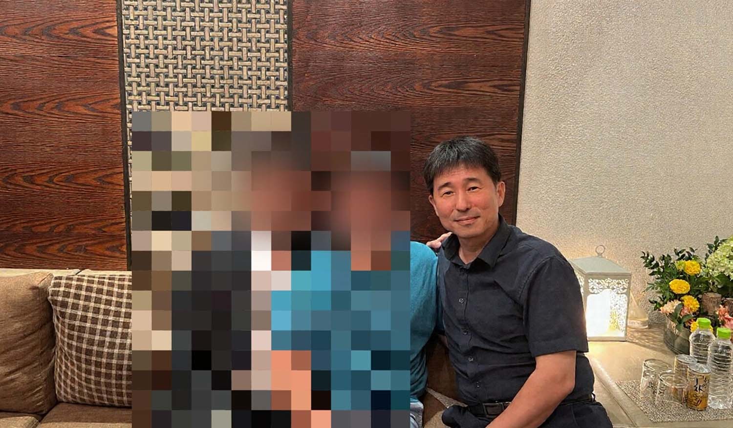 윤석열 전 대통령의 내란 우두머리 혐의 재판을 담당하고 있는 지귀연 서울중앙지법 부장판사의 룸살롱 접대 의혹과 관련한 사진. 더불어민주당이 공개한 것이다. / 민주당 제공