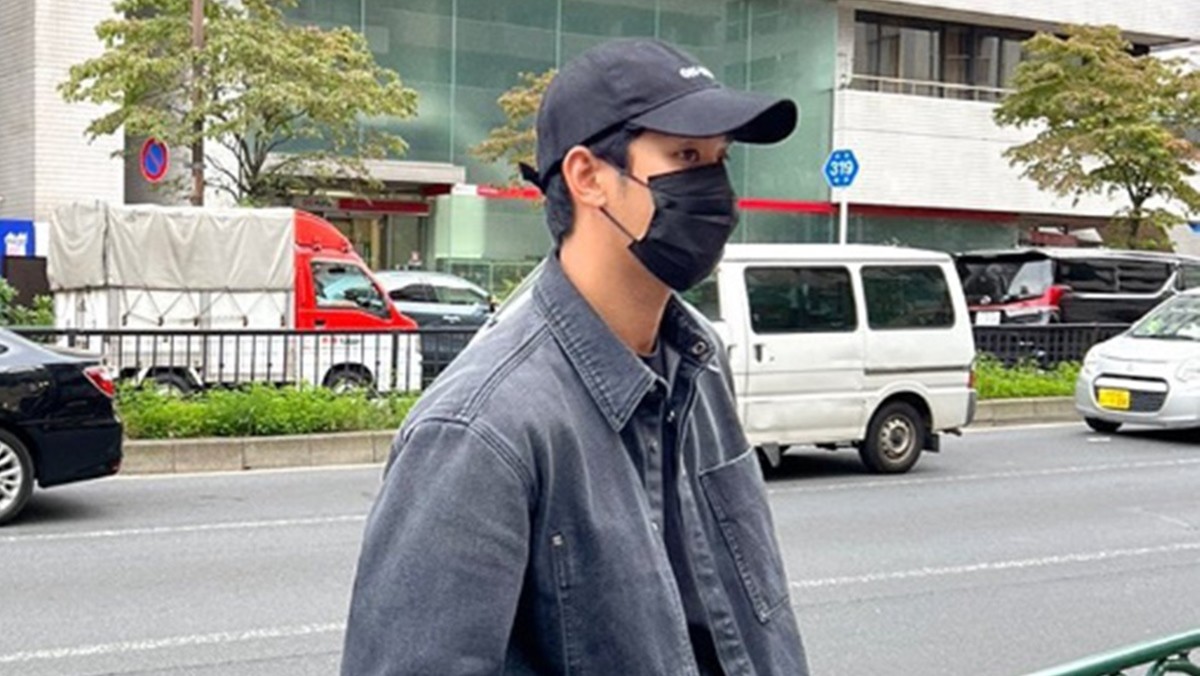 배우 김수현이 과거 올린 일상 사진 / 김수현 인스타그램
