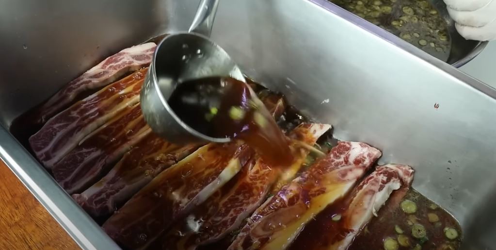 유튜브 '요리왕비룡 Korean Food Cooking'