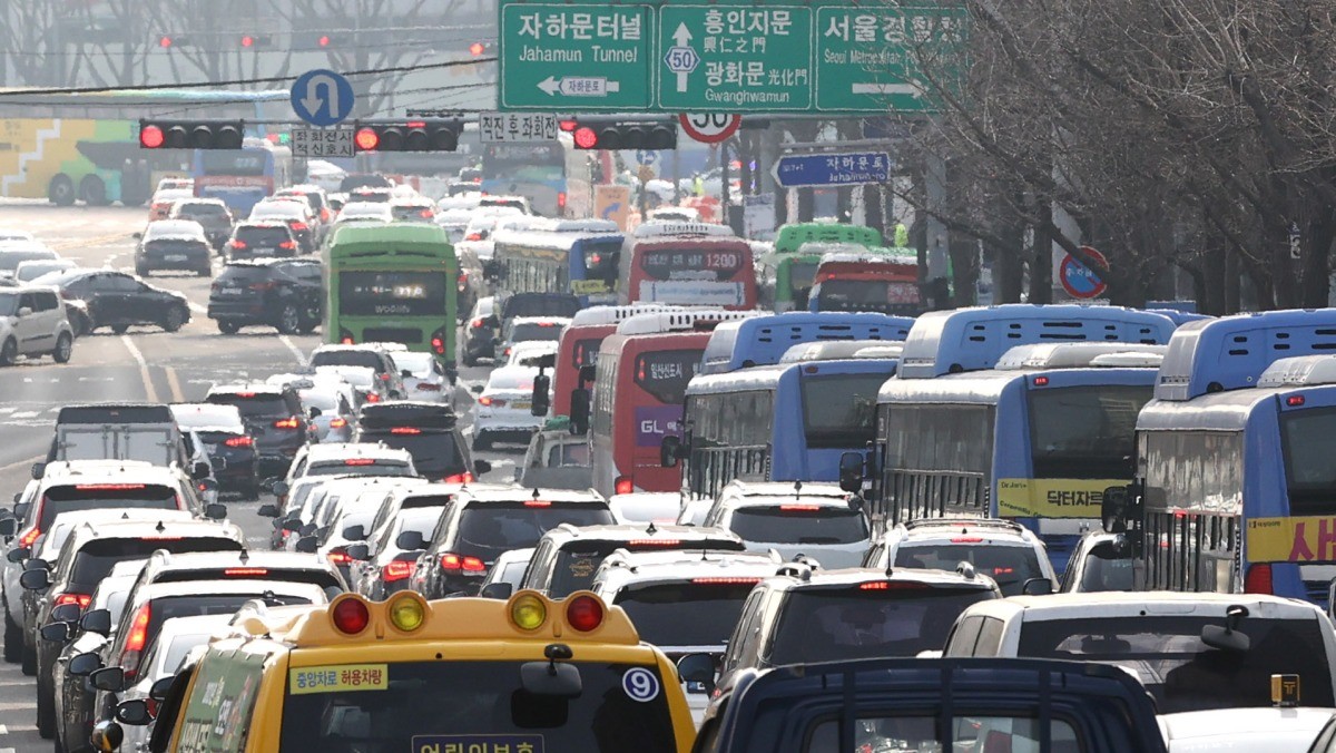 도심 차량 정체. 기사의 이해를 돕기 위한 사진 / 연합뉴스