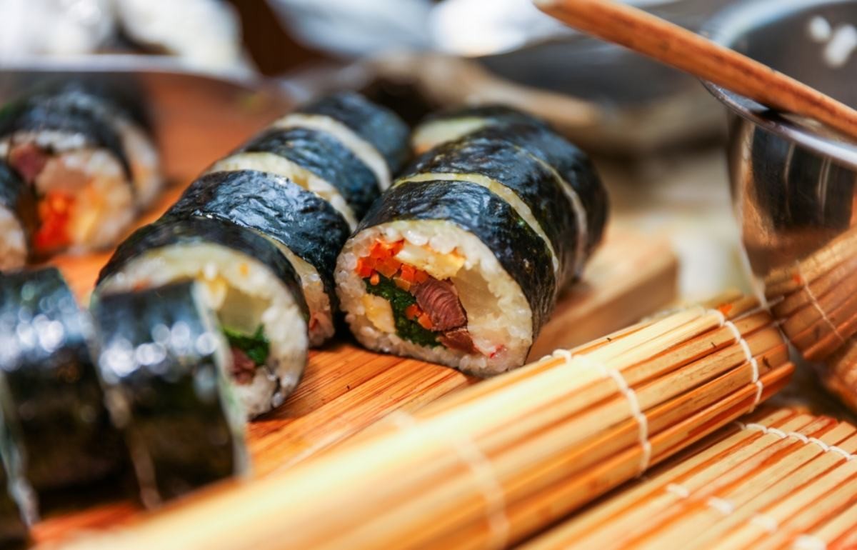 김밥 자료사진 / Your Hand Please-shutterstock.com