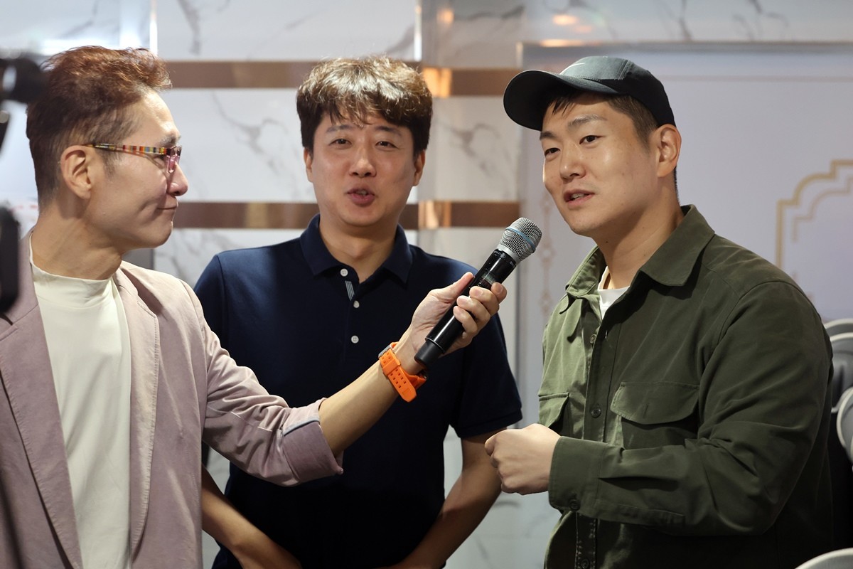 이준석 개혁신당 대표와 김재섭 국민의힘 의원 / 뉴스1