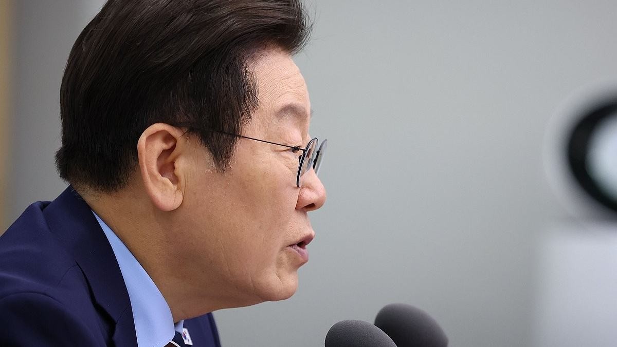 수석보좌관회의 주재하는 이재명 대통령 / 연합뉴스