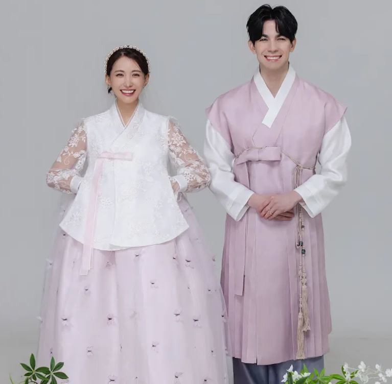 유튜브 '로부부 _ Robooboo' 커뮤니티 게시판