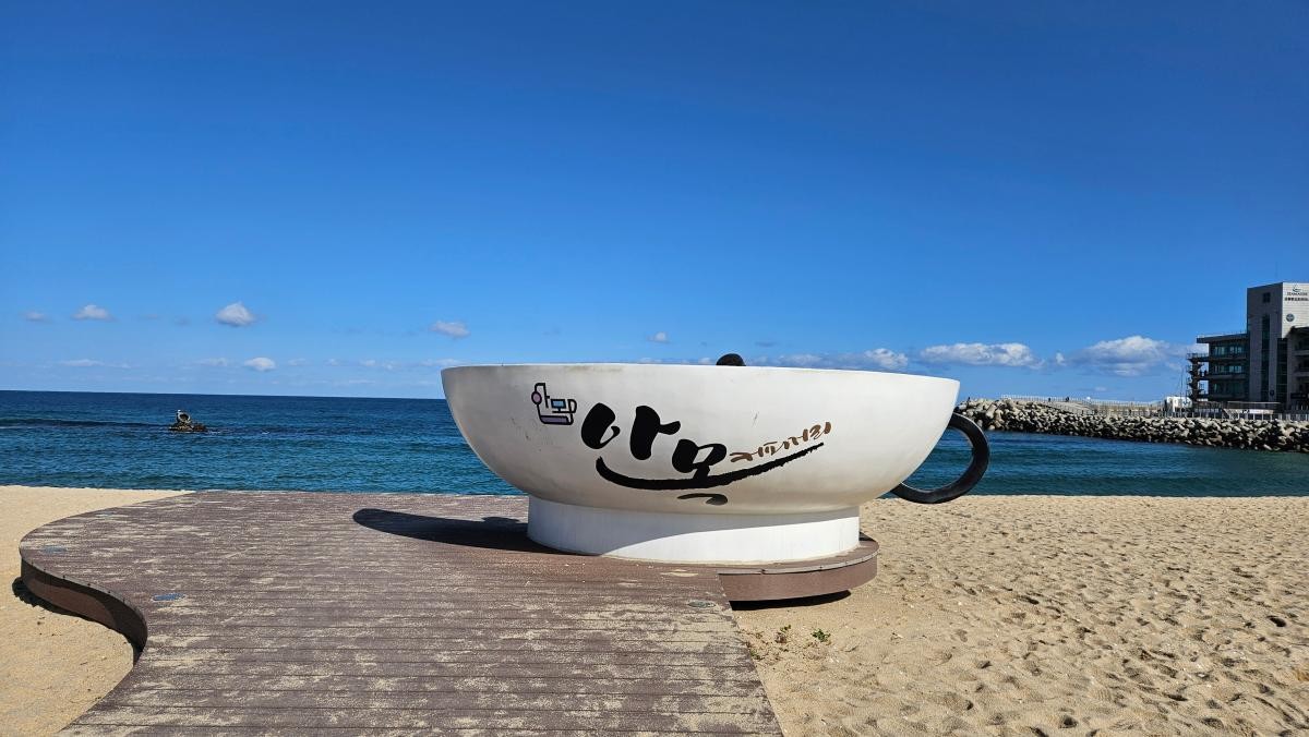강릉 안목해변. / sokcho-shutterstock.com