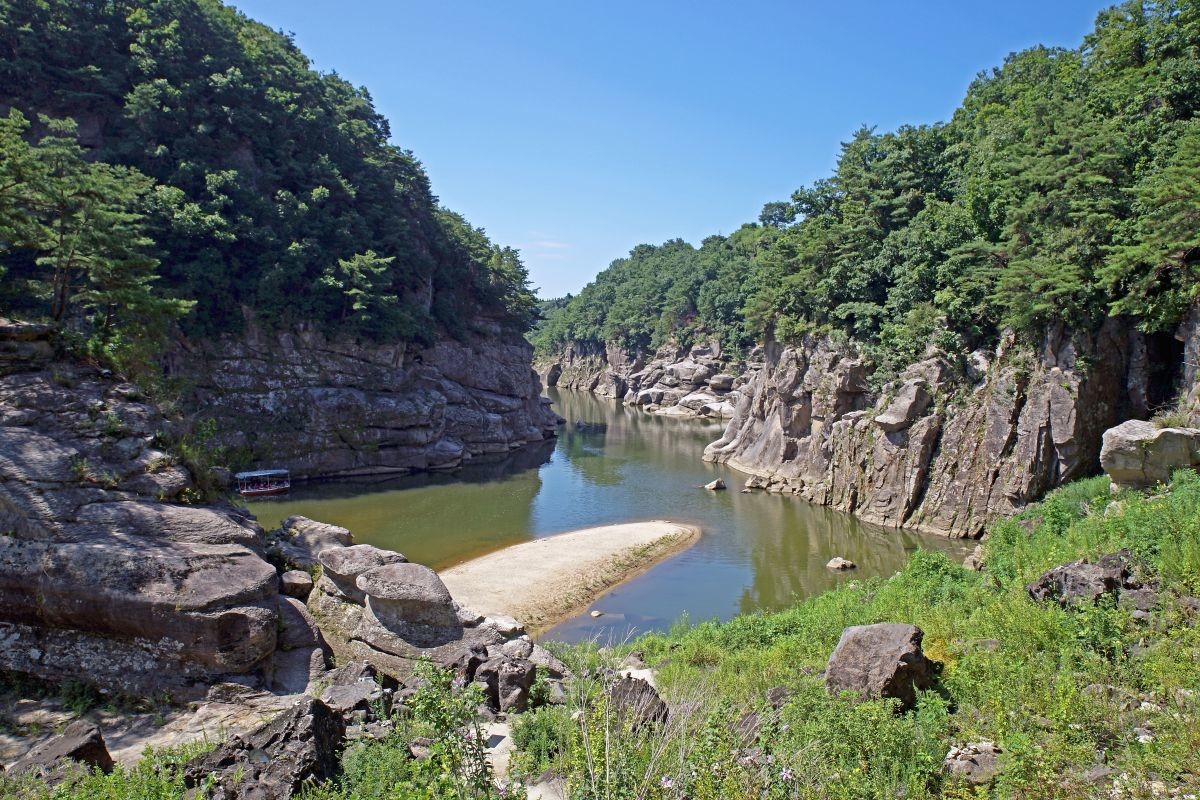 한탄강 주상절리길. / Seung Ha Kim-shutterstock.com