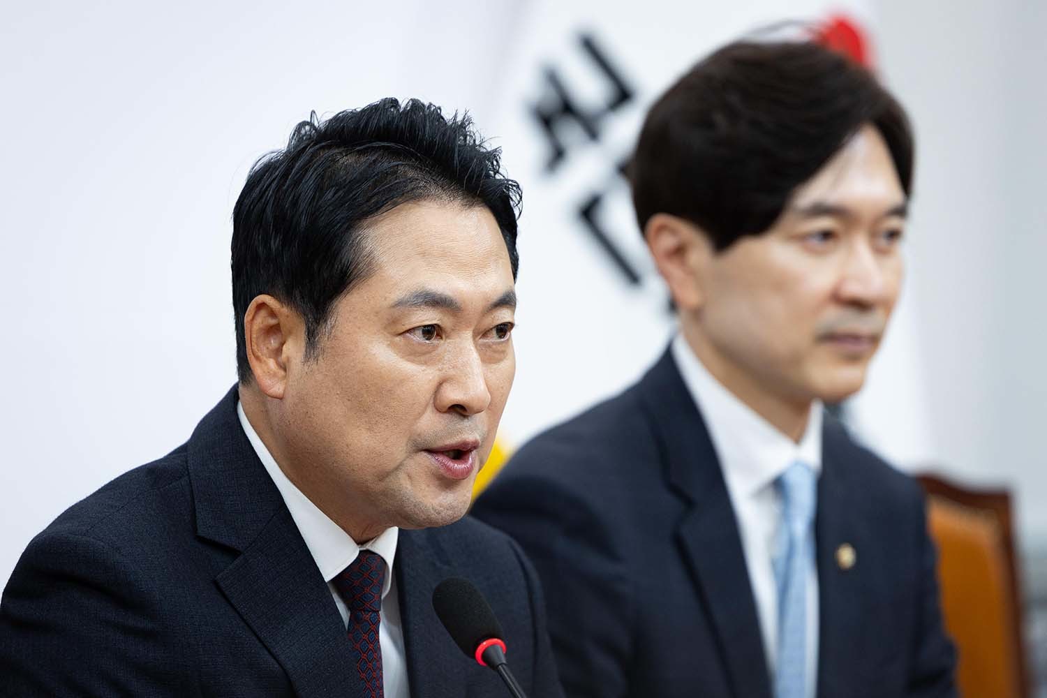 장동혁 국민의힘 대표가 17일 서울 여의도 국회에서 기자간담회를 하고 있다. / 뉴스1