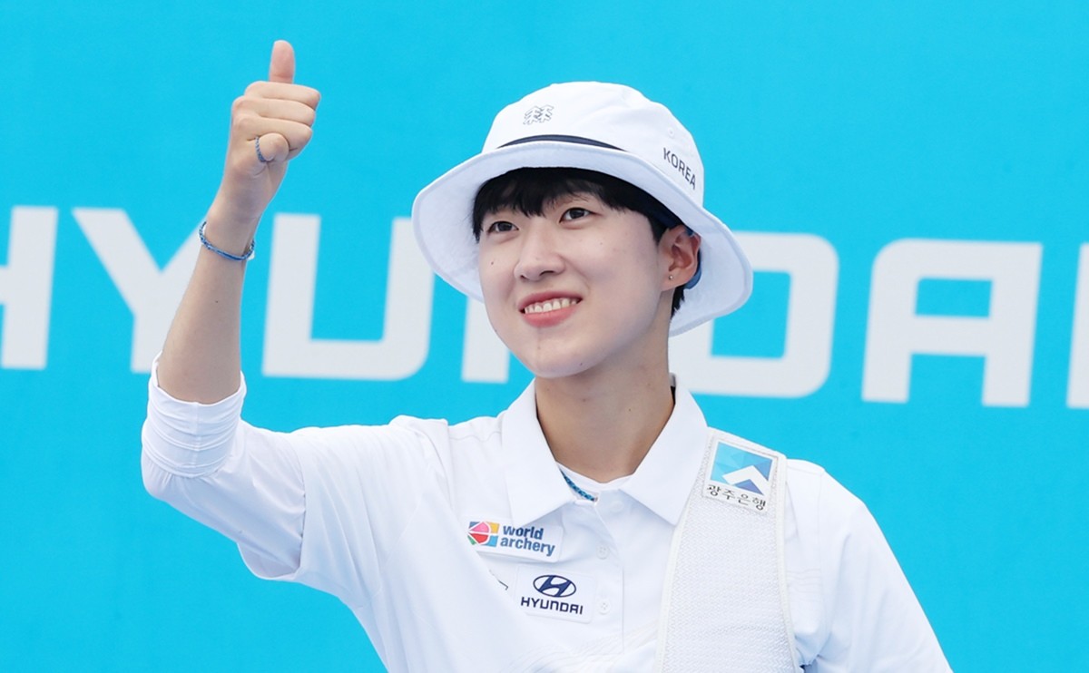여자 양궁 안산 모습. 안산(광주은행)이 올해 양궁 왕중왕을 가리는 2025 현대 양궁 월드컵 파이널에서 우승했다. / 뉴스1