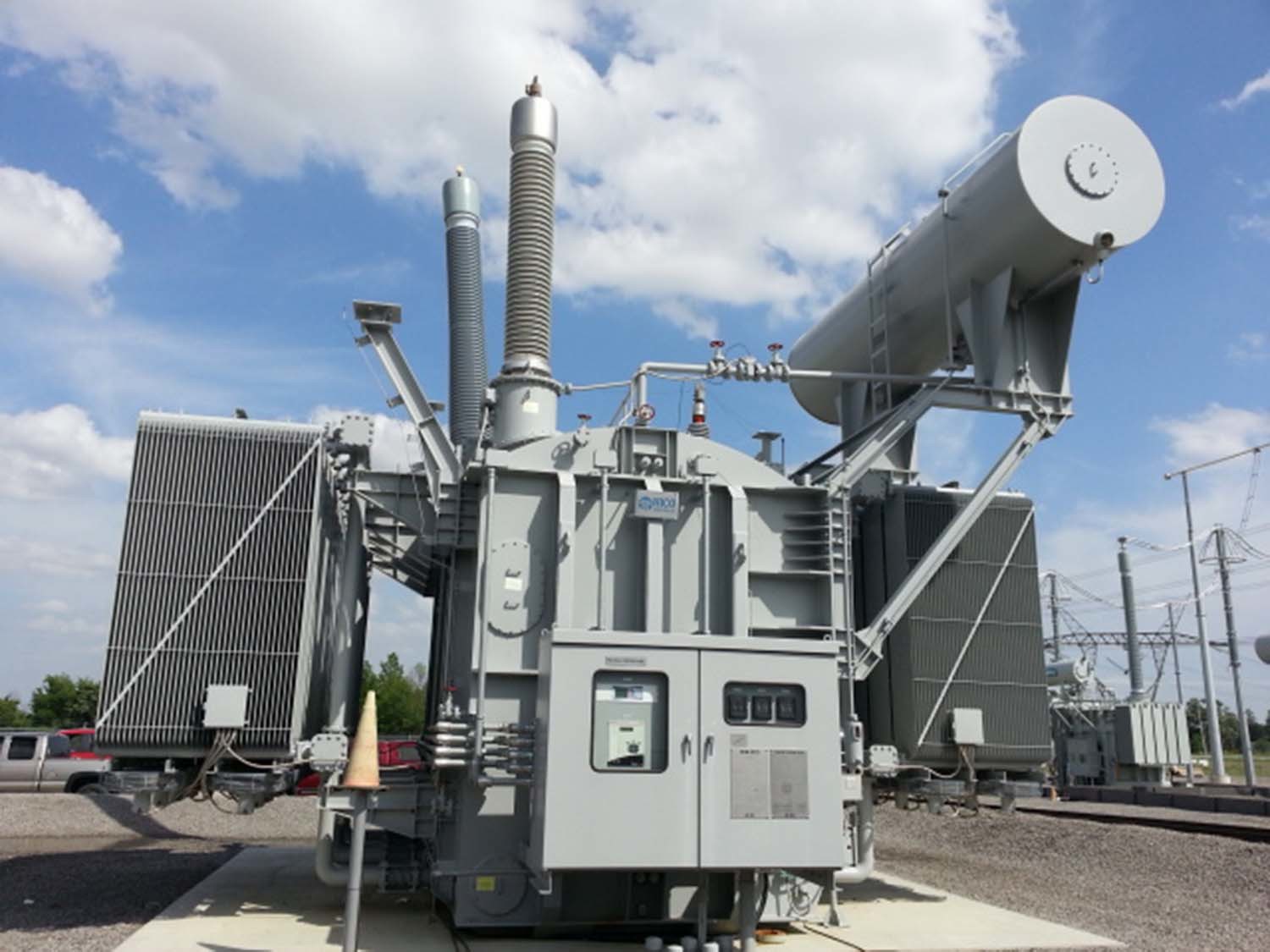 미국 송전망에 설치된 효성중공업 765kV 초고압변압기. / 효성그룹 제공