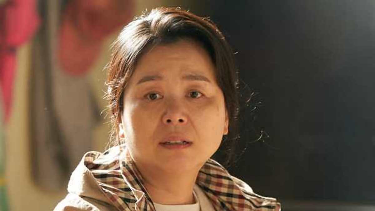 '세계의 주인' 스틸컷. 배우 장혜진. / 바른손이앤에이 제공