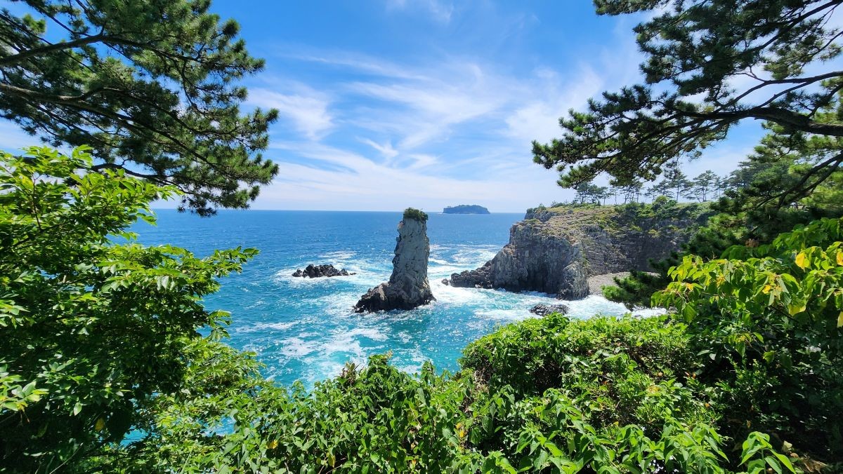 제주 외돌개. / VICTOPLE-shutterstock.com
