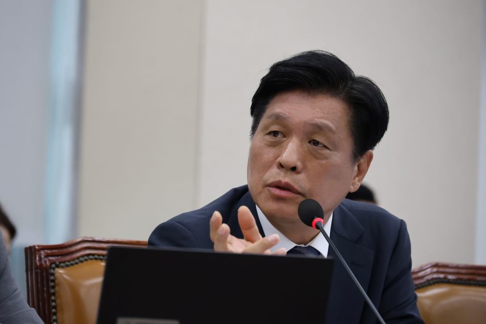 “석면 천장·화재 취약 외벽 그대로… 학교시설 노후화에 학생안전 ‘빨간불’”, 조승래 의원 / 의원실 제공