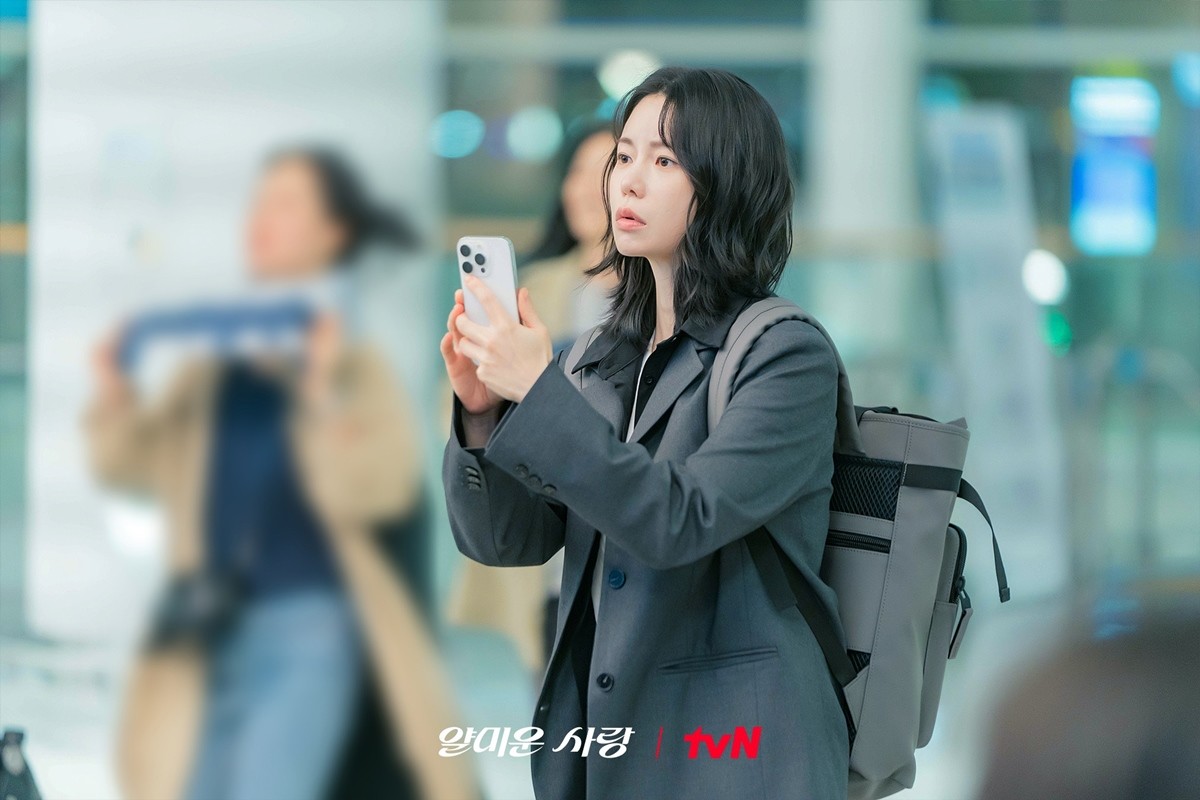드라마 '얄미운 사랑'에서 연예부 기자로 변신한 배우 임지연 / tvN