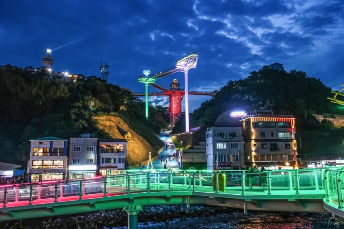 도째비골 스카이밸리 해랑전망대 야경 / 동해시 제공