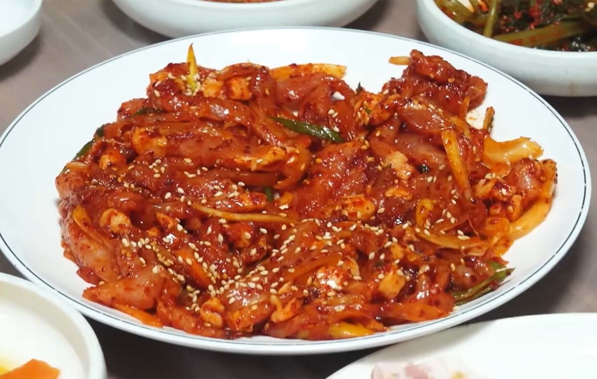 돼지고기 육회 / '살찐삼촌 이장우' 유튜브