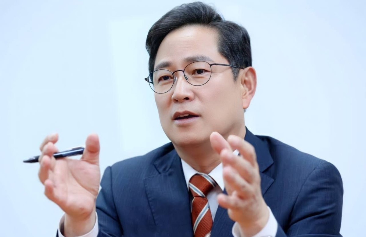 박수영 국민의힘 의원 자료 사진. 부산지법 형사6부(김용균 부장판사)가 박수영 의원에게 선고한 벌금 90만 원에 대해 검찰과 박 의원이 항소하지 않았다. 국회의원은 공직선거법 위반 혐의로 벌금 100만 원 이상의 형을 확정받으면 의원직을 상실한다.     / 박수영 의원실 제공-연합뉴스