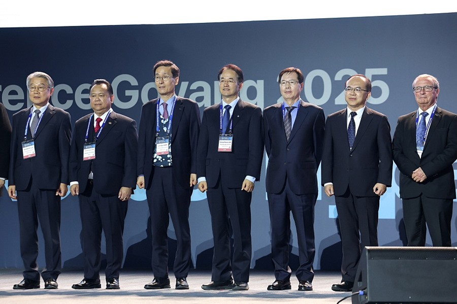 ‘2025 고양 아시아·대양주 도로대회’개막식 주요 내빈 기념촬영