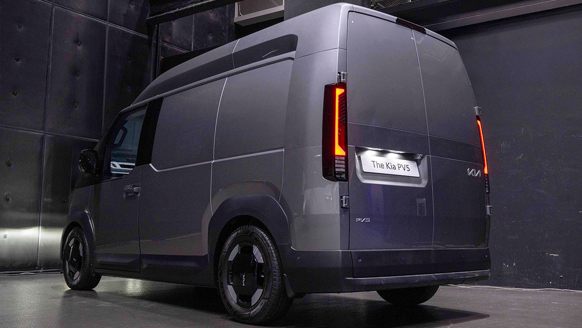 출시 예정인 PV5 카고 하이루프 모델. / 기아