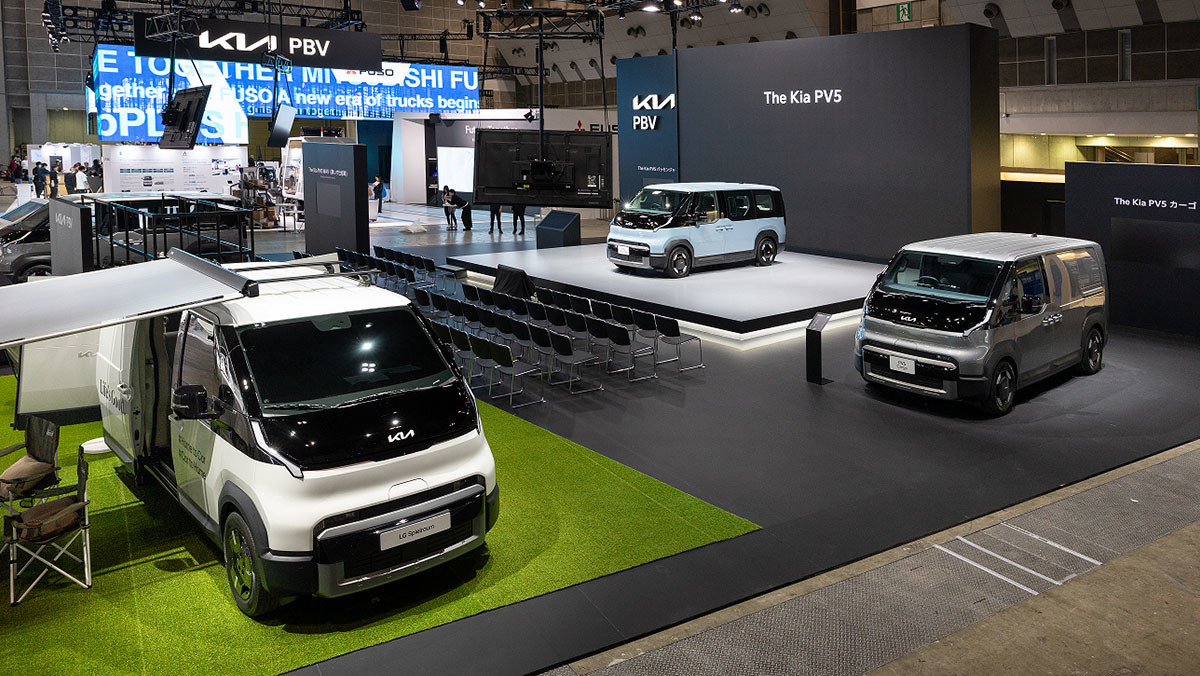 일본 모빌리티쇼 2025의 기아 부스 전경. / 기아