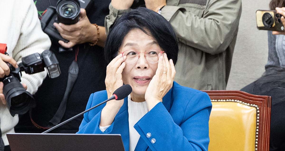 국회 과학기술정보방송통신위원회 위원장을 맡고 있는 최민희 더불어민주당 의원. / 뉴스1