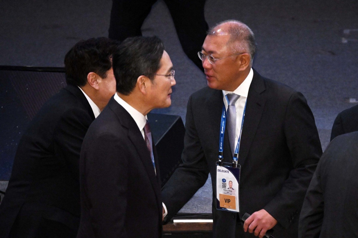 한미 비즈니스 라운드 테이블에 참석한 이재용 삼성전자 회장(좌), 정의선 현대자동차그룹 회장(우) / 뉴스1