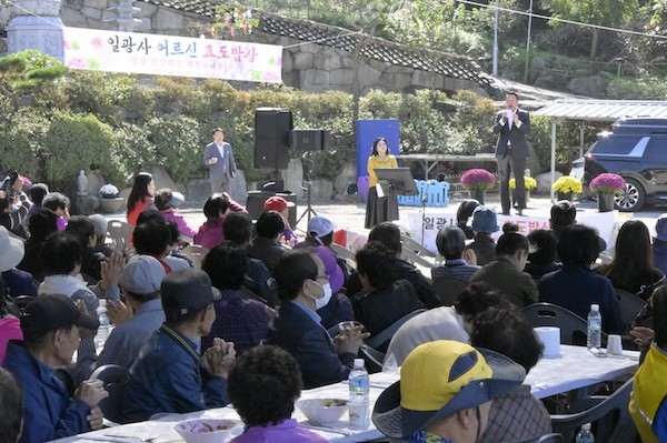 어르신 효도 밥상 공양행사 / 순창군