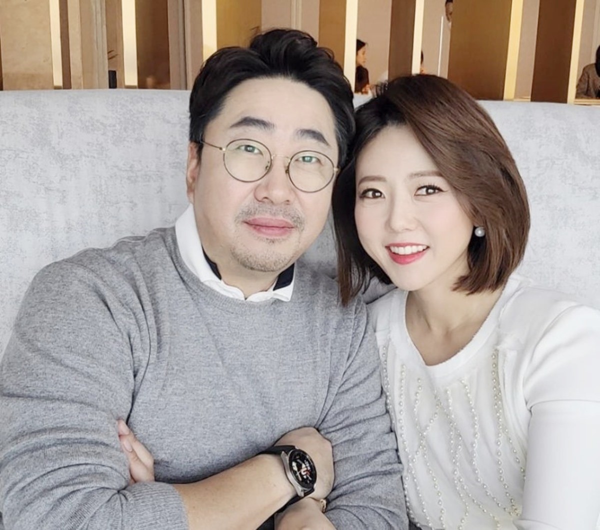 백성문 변호사, 김선영 YTN 앵커 부부 모습. 별세한 백성문 변호사의 아내인 김선영 YTN 앵커가 1일 남편을 추억하는 글을 남겼다. / 백성문 변호사 SNS